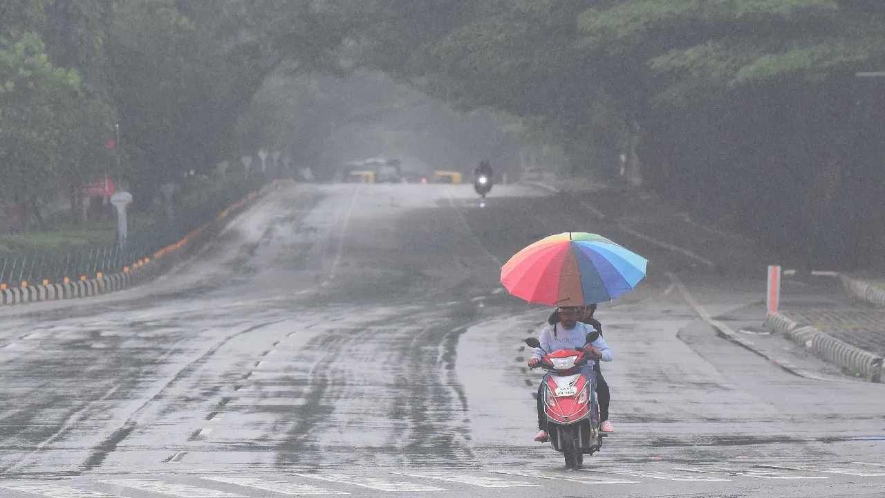 Karnataka Rain: ಕರ್ನಾಟಕದ 17ಕ್ಕೂ ಹೆಚ್ಚು ಜಿಲ್ಲೆಗಳಲ್ಲಿ ಅಕ್ಟೋಬರ್ 10ರವರೆಗೆ ಮಳೆ