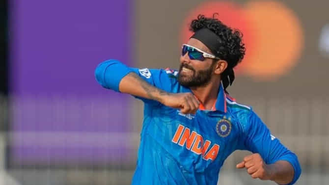 ಭಾರತದ ನೆಲದಲ್ಲಿ ಶತಕದ ಸಾಧನೆ ಮಾಡಿದ ರವೀಂದ್ರ ಜಡೇಜಾ..!