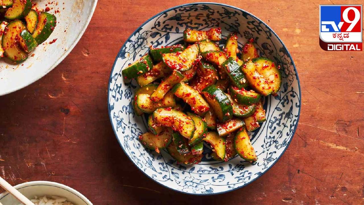 Side effects of pickles: ಉಪ್ಪಿನಕಾಯಿಯು ನಿಮ್ಮ ಆರೋಗ್ಯಕ್ಕೆ ಹಾನಿಕಾರಕವೇ? ಇದಕ್ಕೆ ಕಾರಣಗಳೇನು? ಇಲ್ಲಿದೆ ಮಾಹಿತಿ Side effects of pickles: ಉಪ್ಪಿನಕಾಯಿಯು ನಿಮ್ಮ ಆರೋಗ್ಯಕ್ಕೆ ಹಾನಿಕಾರಕವೇ? ಇದಕ್ಕೆ ಕಾರಣಗಳೇನು? ಇಲ್ಲಿದೆ ಮಾಹಿತಿ