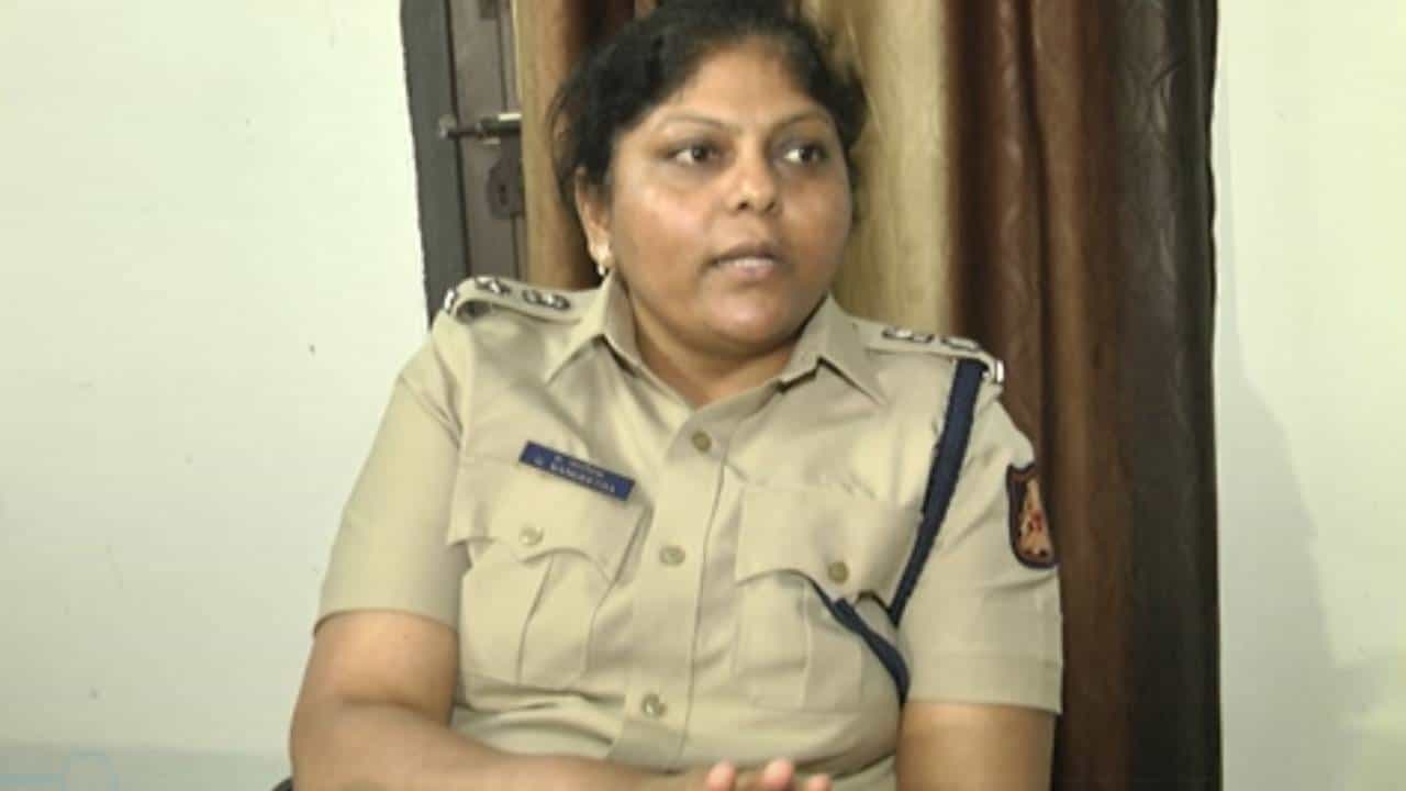 ಯಾದಗಿರಿ: ಕೆಇಎ ಪರೀಕ್ಷೆ ವೇಳೆ ಅಕ್ರಮ: ಬಂಧನಕೊಳ್ಳಗಾದ ಆರೋಪಿಗಳು ಬಿಚ್ಚಿಟ್ಟ ರಹಸ್ಯವೇನು? ಯಾದಗಿರಿ: ಕೆಇಎ ಪರೀಕ್ಷೆ ವೇಳೆ ಅಕ್ರಮ: ಬಂಧನಕೊಳ್ಳಗಾದ ಆರೋಪಿಗಳು ಬಿಚ್ಚಿಟ್ಟ ರಹಸ್ಯವೇನು?