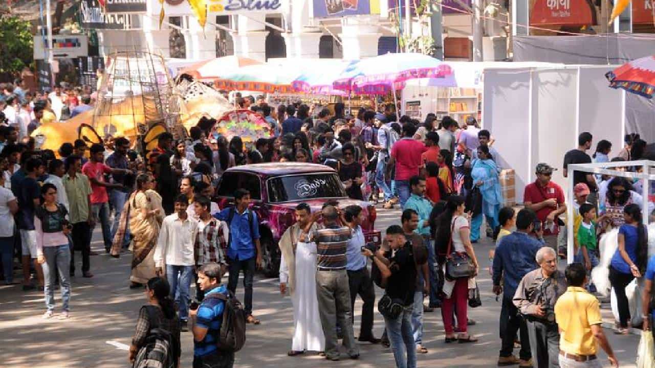ಮೈಸೂರು ದಸರಾ 2023: ಸ್ಟ್ರೀಟ್ ಫೆಸ್ಟಿವಲ್ ನಡೆಸಲು ಜಿಲ್ಲಾಡಳಿತ ಸಿದ್ದತೆ, ಸಾಂಪ್ರದಾಯಿಕ ದಸರಾಗೆ ಎಳ್ಳು ನೀರು? ಮೈಸೂರು ದಸರಾ 2023: ಸ್ಟ್ರೀಟ್ ಫೆಸ್ಟಿವಲ್ ನಡೆಸಲು ಜಿಲ್ಲಾಡಳಿತ ಸಿದ್ದತೆ, ಸಾಂಪ್ರದಾಯಿಕ ದಸರಾಗೆ ಎಳ್ಳು ನೀರು?