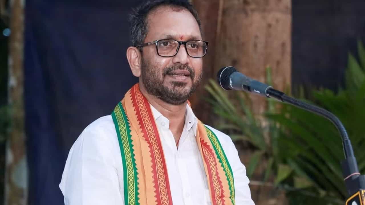ಸಿಪಿಎಂ ಹಮಾಸ್ ಪರ ರ್ಯಾಲಿಗಳನ್ನು ನಡೆಸುತ್ತಿದೆ: ಕೇರಳ ಬಿಜೆಪಿ ಮುಖ್ಯಸ್ಥ ಸುರೇಂದ್ರನ್ ಆರೋಪ ಸಿಪಿಎಂ ಹಮಾಸ್ ಪರ ರ್ಯಾಲಿಗಳನ್ನು ನಡೆಸುತ್ತಿದೆ: ಕೇರಳ ಬಿಜೆಪಿ ಮುಖ್ಯಸ್ಥ ಸುರೇಂದ್ರನ್ ಆರೋಪ