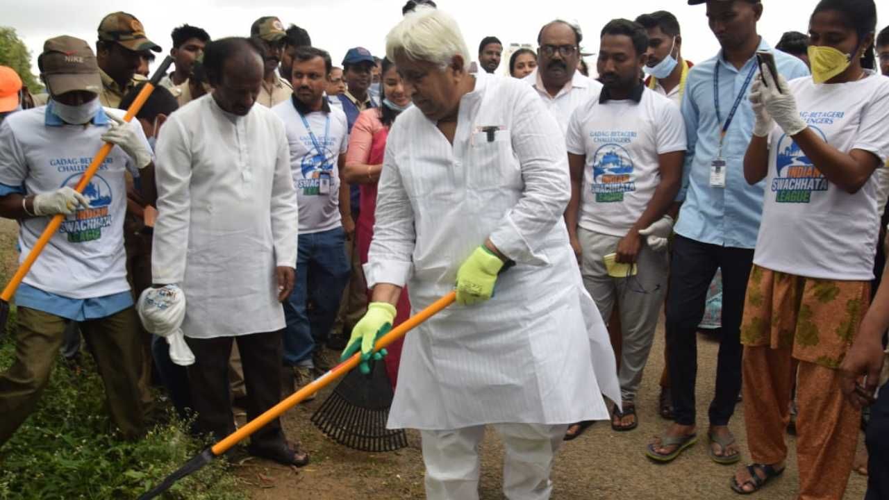 Swachhta Hi Seva: ಸ್ವಚ್ಛತಾ ಹಿ ಸೇವಾ ಕಾರ್ಯಕ್ರಮಕ್ಕೆ ಚಾಲನೆ ನೀಡಿದ ಸಚಿವ ಎಚ್​ಕೆ ಪಾಟೀಲ