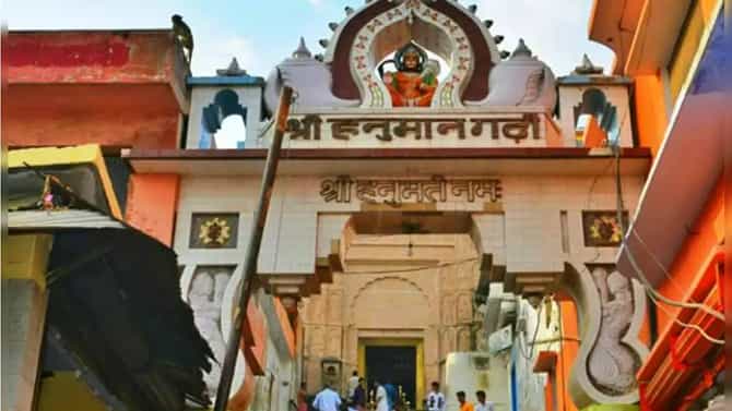 ಅಯೋಧ್ಯೆಯ ಹನುಮಾನ್​ಗರ್ಹಿ ದೇವಸ್ಥಾನದ ಅರ್ಚಕ ಶವವಾಗಿ ಪತ್ತೆ