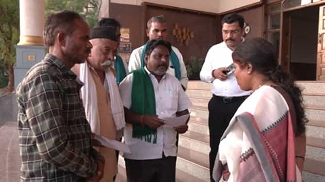 ಸಾಲದ ಕಂತು ತುಂಬಿಲ್ಲ: ರೈತ ಮಹಿಳೆಯ ಟ್ರ್ಯಾಕ್ಟರ್ ಜಪ್ತಿ ಮಾಡಿದ ಬ್ಯಾಂಕ್