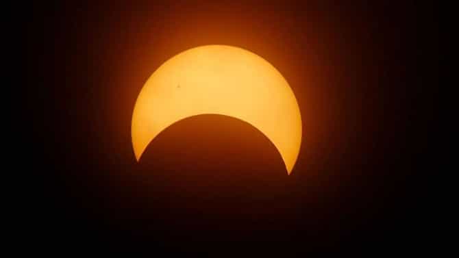 Lunar Eclipse: ಚಂದ್ರ ಗ್ರಹಣದ ಸಮಯದಲ್ಲಿ ಈ ರಾಶಿಯವರು ಲಾಭ ಪಡೆಯುತ್ತಾರೆ