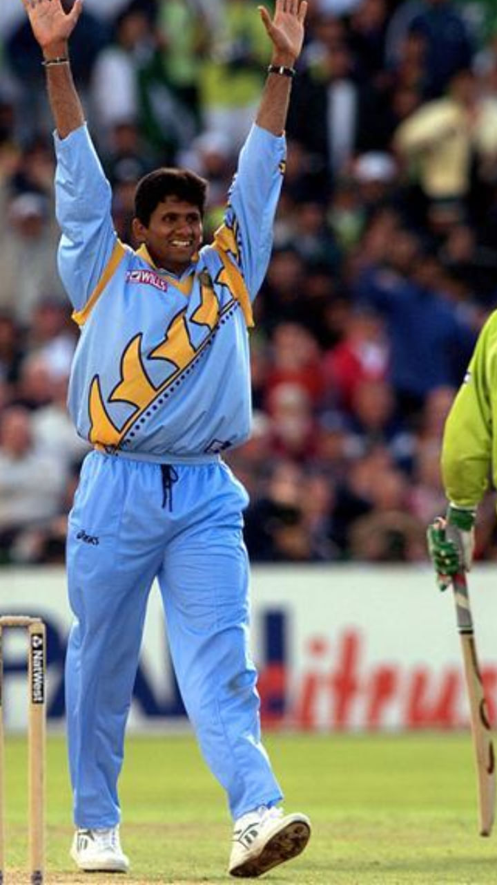 1999 ವಿಶ್ವಕಪ್: ವೇಗಿ ವೆಂಕಟೇಶ್ ಪ್ರಸಾದ್ ಕೇವಲ 27 ರನ್ ನೀಡಿ 5 ವಿಕೆಟ್ ಪಡೆದು ಈ ಪ್ರಶಸ್ತಿ ಗೆದ್ದಿದ್ದರು.