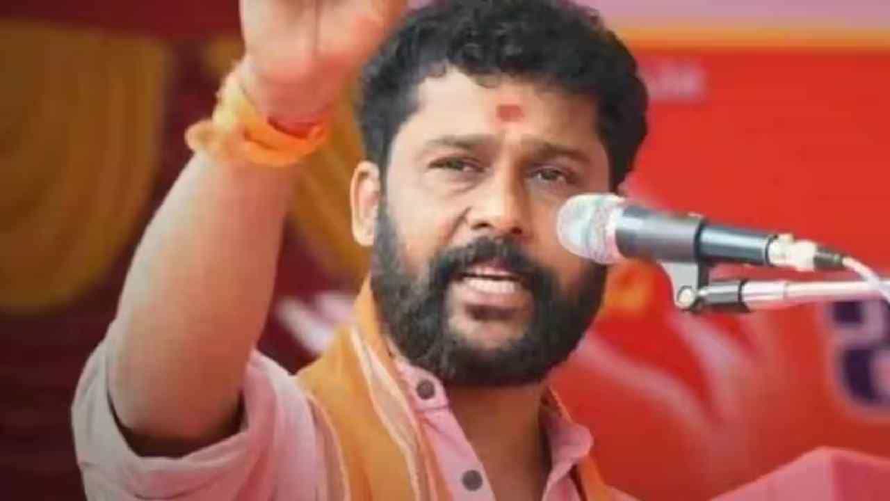 ರಾಗಿಗುಡ್ಡದಲ್ಲಿ ಗಲಾಟೆ ಪ್ರಕರಣ: ಶಿವಮೊಗ್ಗದಲ್ಲಿ ವಿಹೆಚ್ಪಿಯಿಂದ ಮಹಾ ಪಂಚಾಯತ್ ರಾಗಿಗುಡ್ಡದಲ್ಲಿ ಗಲಾಟೆ ಪ್ರಕರಣ: ಶಿವಮೊಗ್ಗದಲ್ಲಿ ವಿಹೆಚ್ಪಿಯಿಂದ ಮಹಾ ಪಂಚಾಯತ್