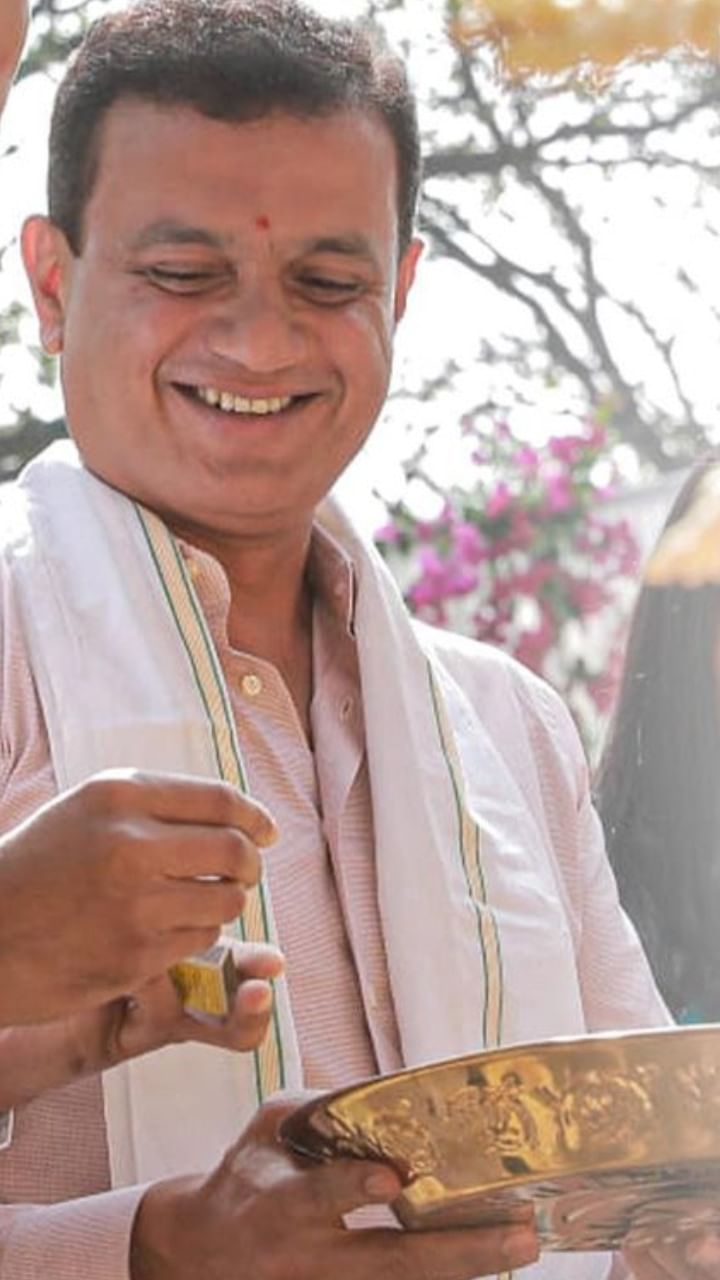 Vjay Kiraganduru5