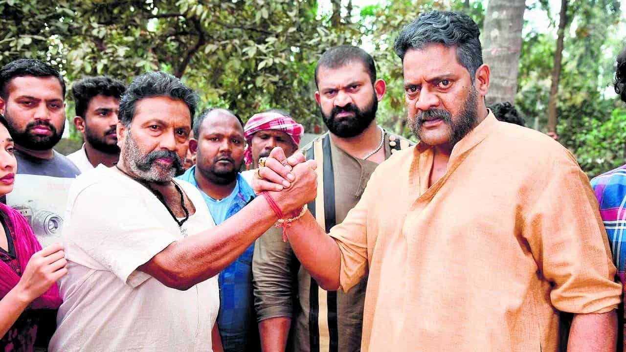 ‘ಗರಡಿ’ ಸಿನಿಮಾ ಪ್ರಮೋಷನ್ಗೆ ಯೋಗರಾಜ್ ಭಟ್ ಪ್ರಕಟಿಸಿದರು ಹೊಸ ನ್ಯೂಸ್ ಪೇಪರ್ ‘ಗರಡಿ’ ಸಿನಿಮಾ ಪ್ರಮೋಷನ್ಗೆ ಯೋಗರಾಜ್ ಭಟ್ ಪ್ರಕಟಿಸಿದರು ಹೊಸ ನ್ಯೂಸ್ ಪೇಪರ್