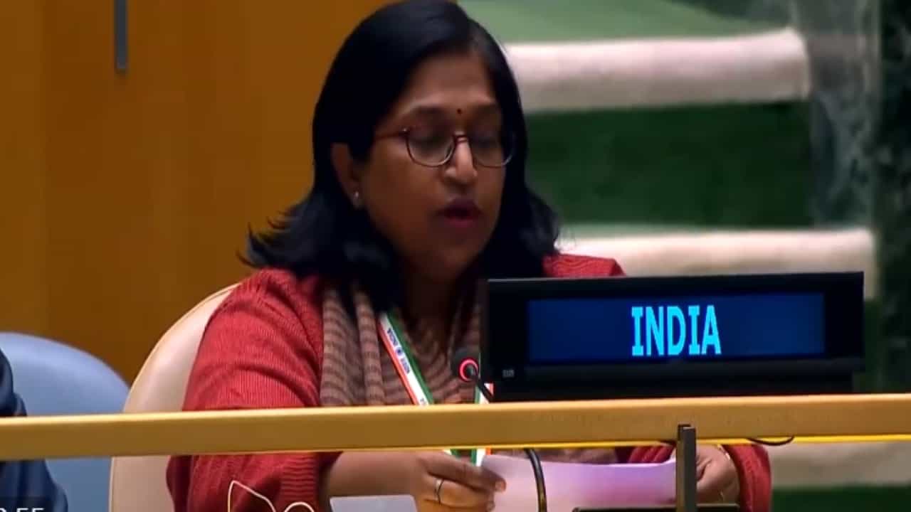 ಗಾಜಾ ಕದನ ವಿರಾಮವನ್ನು ಕೋರಿ ವಿಶ್ವಸಂಸ್ಥೆಯ ನಿರ್ಣಯದಿಂದ ಹೊರಗುಳಿದ ಭಾರತ; ಕಾರಣವೇನು? ಗಾಜಾ ಕದನ ವಿರಾಮವನ್ನು ಕೋರಿ ವಿಶ್ವಸಂಸ್ಥೆಯ ನಿರ್ಣಯದಿಂದ ಹೊರಗುಳಿದ ಭಾರತ; ಕಾರಣವೇನು?