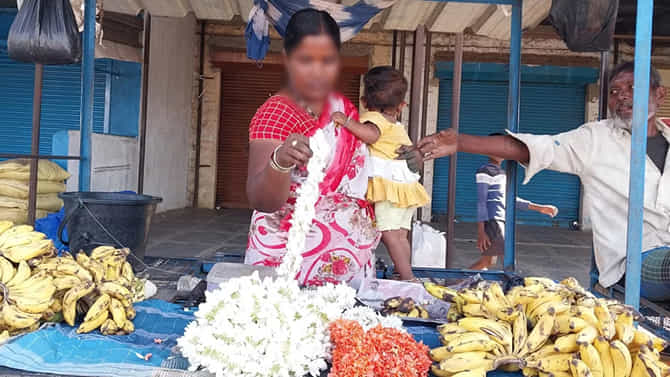 ನಿಷೇಧದ 40 ವರ್ಷಗಳ ನಂತರವೂ ದೇವದಾಸಿ ಪದ್ದತಿ ಜೀವಂತವಾಗಿದೆ!