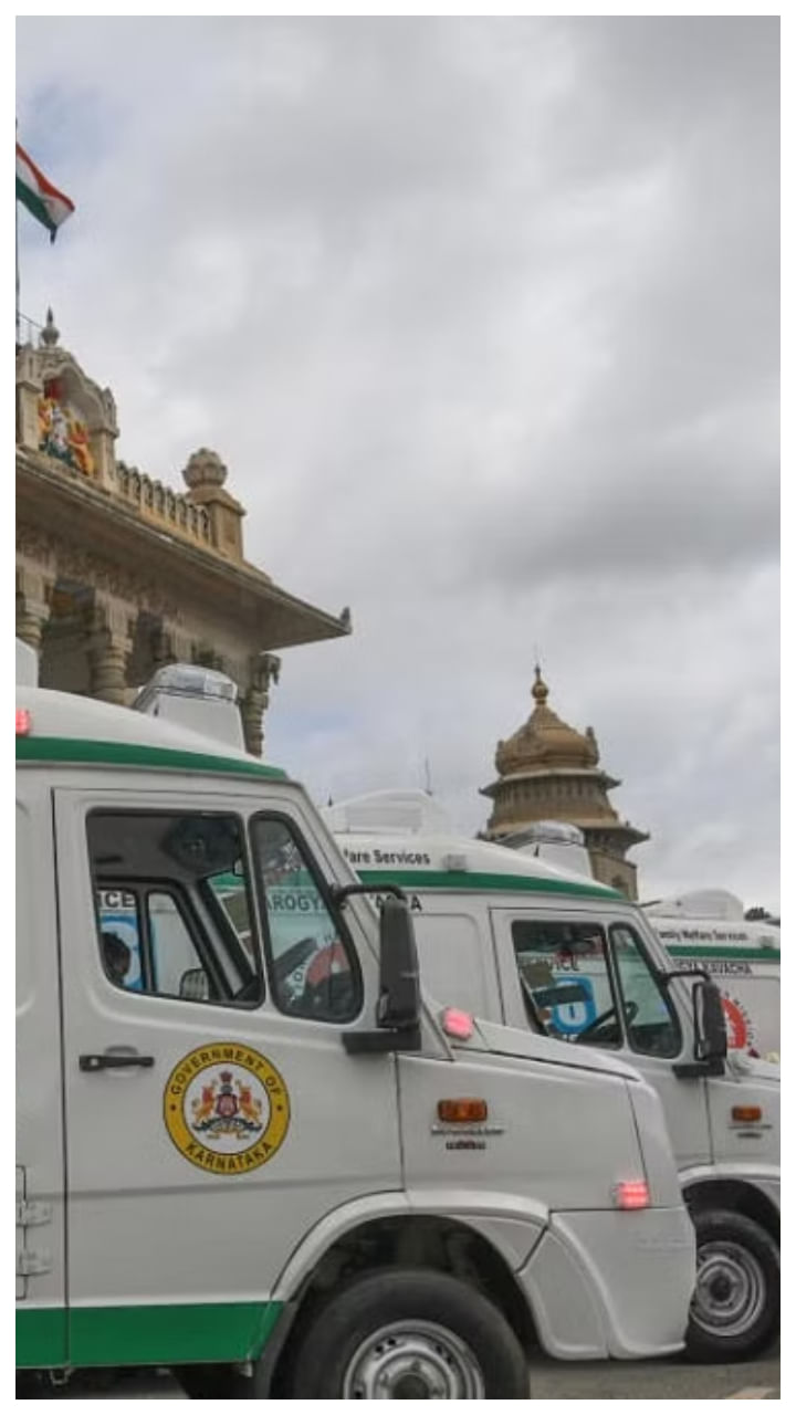 Ambulance (3)