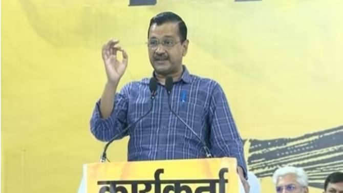 'ನಾನು ರಾಜೀನಾಮೆ ನೀಡಬೇಕೇ ಅಥವಾ ಜೈಲಿನಿಂದ ಸರ್ಕಾರ ನಡೆಸಬೇಕೇ?: ಕೇಜ್ರಿವಾಲ್