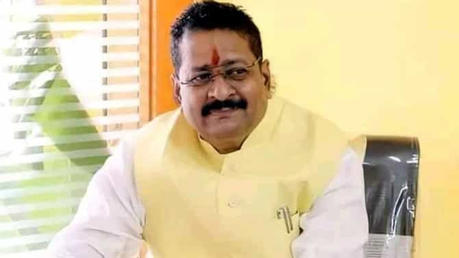 ಹಲಾಲ್​ ಪ್ರಮಾಣಪತ್ರ ನೀಡುವ ಸಂಸ್ಥೆಗಳಿಗೆ ನಿರ್ಬಂಧ ಹೇರಿ: ಯತ್ನಾಳ್ ಪತ್ರ