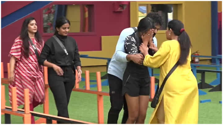 ಎಲ್ಲರೂ ಇಟ್ಟಿದ್ದ ನಂಬಿಕೆ ಉಳಿಸಿಕೊಳ್ಳಲಿಲ್ಲ ಸಂಗೀತಾ ಶೃಂಗೇರಿ; ಕಣ್ಣೀರು ಹಾಕಿದ ನಟಿ ಎಲ್ಲರೂ ಇಟ್ಟಿದ್ದ ನಂಬಿಕೆ ಉಳಿಸಿಕೊಳ್ಳಲಿಲ್ಲ ಸಂಗೀತಾ ಶೃಂಗೇರಿ; ಕಣ್ಣೀರು ಹಾಕಿದ ನಟಿ