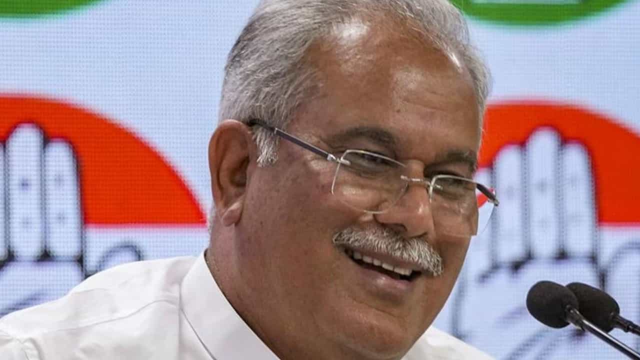 ಛತ್ತೀಸ್ಗಢದಲ್ಲಿ ಕಾಂಗ್ರೆಸ್ ಮೇಲುಗೈ, ಪೈಪೋಟಿ ನೀಡಲಿದೆ ಬಿಜೆಪಿ: ಮತಗಟ್ಟೆ ಸಮೀಕ್ಷೆ ಛತ್ತೀಸ್ಗಢದಲ್ಲಿ ಕಾಂಗ್ರೆಸ್ ಮೇಲುಗೈ, ಪೈಪೋಟಿ ನೀಡಲಿದೆ ಬಿಜೆಪಿ: ಮತಗಟ್ಟೆ ಸಮೀಕ್ಷೆ