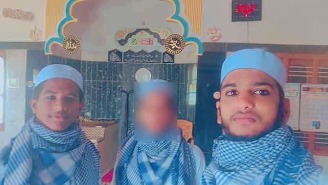 ಪರಶುರಾಂಪುರ ಗ್ರಾಮದಲ್ಲಿ ಕುರುಬ ಬಾಲಕನ ಮತಾಂತರ, ಕ್ರಮ ಕೈಗೊಳ್ಳದ ಪೊಲೀಸರು