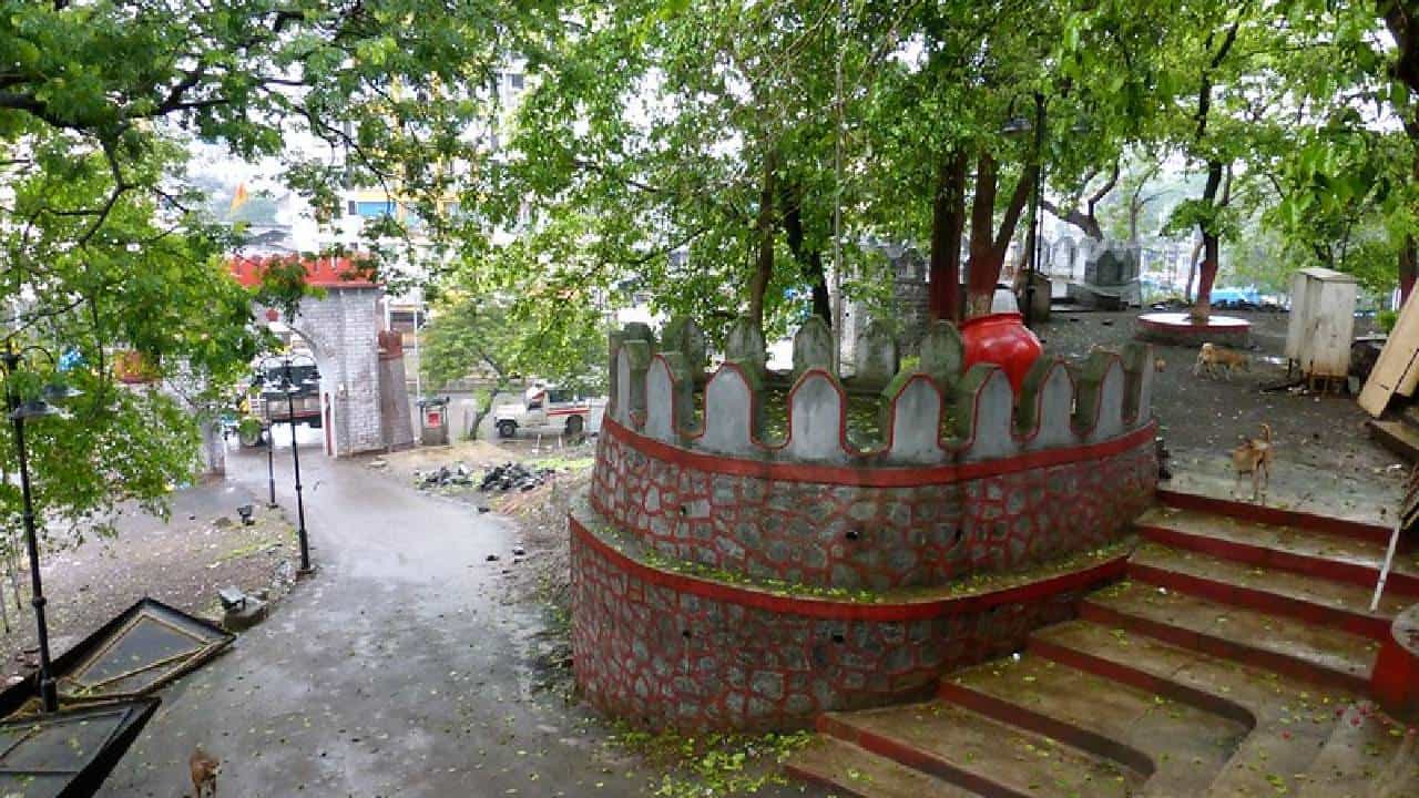 ಮಹಾರಾಷ್ಟ್ರ: ಕಲ್ಯಾಣ್​ನಲ್ಲಿರುವ ಐತಿಹಾಸಿಕ ದುರ್ಗಾದಿ ಕೋಟೆಗೆ ಬೇರೆ ಹೆಸರಿಡುವ ಪ್ರಯತ್ನ, ನಕಲಿ ದಾಖಲೆ ಸೃಷ್ಟಿ