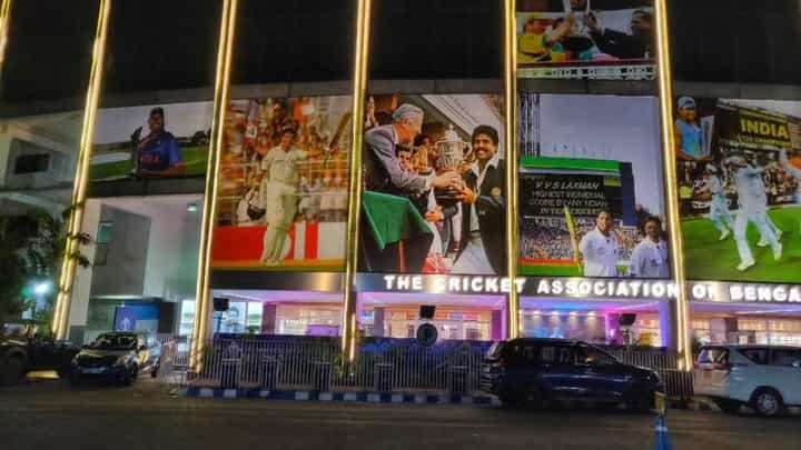 IND vs SA, ICC World Cup: ಭಾರತ-ಆಫ್ರಿಕಾ ಹೈವೋಲ್ಟೇಜ್ ಪಂದ್ಯಕ್ಕೆ ಸಜ್ಜಾಗುತ್ತಿದೆ ಈಡನ್ ಗಾರ್ಡನ್ಸ್ ಸ್ಟೇಡಿಯಂ: ವಿಡಿಯೋ IND vs SA, ICC World Cup: ಭಾರತ-ಆಫ್ರಿಕಾ ಹೈವೋಲ್ಟೇಜ್ ಪಂದ್ಯಕ್ಕೆ ಸಜ್ಜಾಗುತ್ತಿದೆ ಈಡನ್ ಗಾರ್ಡನ್ಸ್ ಸ್ಟೇಡಿಯಂ: ವಿಡಿಯೋ