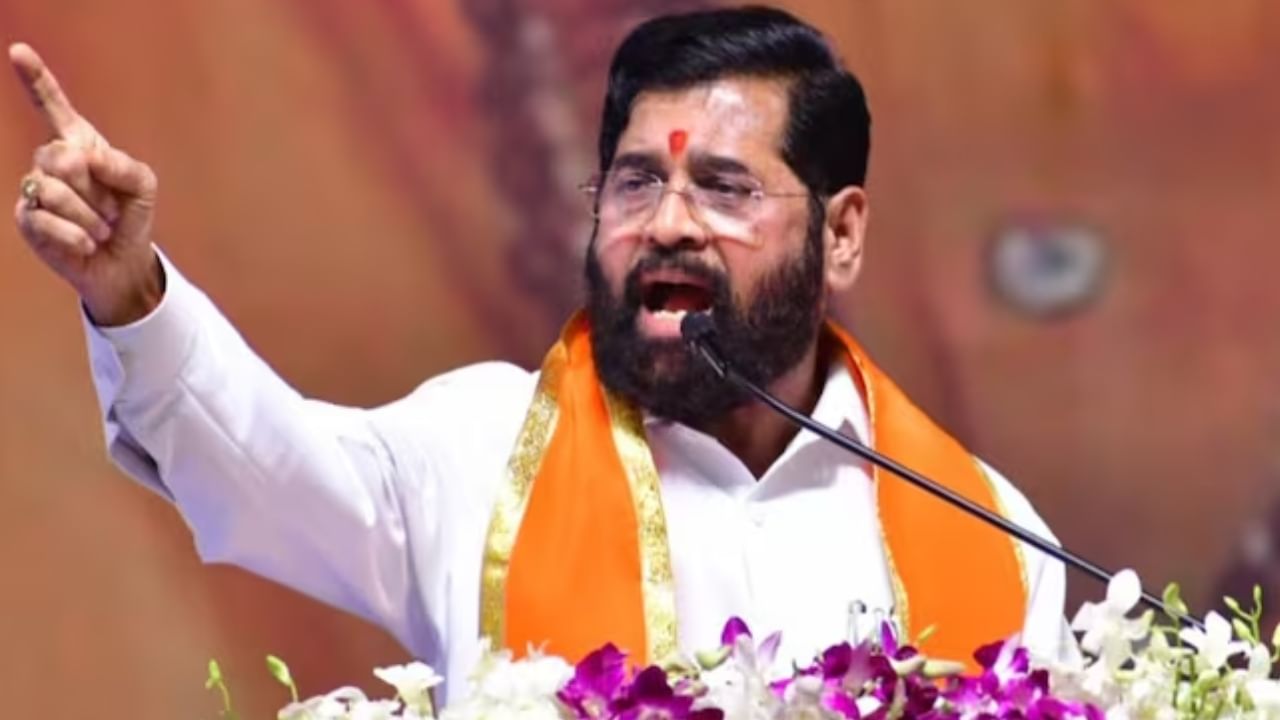 ಮಹಾರಾಷ್ಟ್ರ ಸಿಎಂ ಶಿಂಧೆ ವಿರುದ್ಧ ಅವಹೇಳನಕಾರಿ ಹೇಳಿಕೆ ನೀಡಿದ ಮುಂಬೈ ಮಾಜಿ ಮೇಯರ್ ಬಂಧನ ಮಹಾರಾಷ್ಟ್ರ ಸಿಎಂ ಶಿಂಧೆ ವಿರುದ್ಧ ಅವಹೇಳನಕಾರಿ ಹೇಳಿಕೆ ನೀಡಿದ ಮುಂಬೈ ಮಾಜಿ ಮೇಯರ್ ಬಂಧನ
