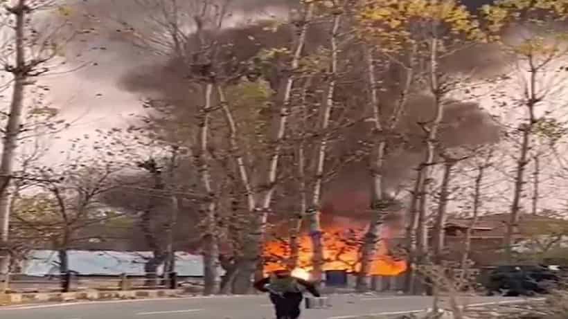 Kulgam Encounter: ಜಮ್ಮು ಮತ್ತು ಕಾಶ್ಮೀರದ ಕುಲ್ಗಾಮ್ನಲ್ಲಿ ಎನ್ಕೌಂಟರ್, ಮೂವರು ಲಷ್ಕರ್ ಉಗ್ರರ ಹತ್ಯೆ