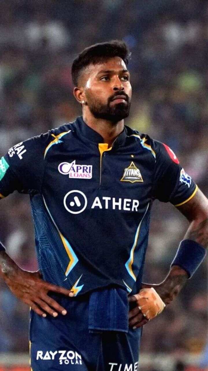 Hardik Pandya (3)