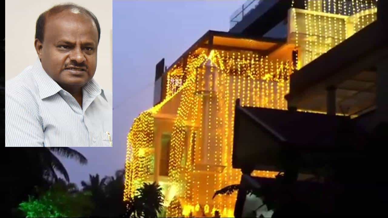 ಹೆಚ್ಡಿಕೆ ನಿವಾಸದ ದೀಪಾಲಂಕಾರಕ್ಕೆ ವಿದ್ಯುತ್ ಕಳ್ಳತನ: ಗೃಹಜ್ಯೋತಿಗೆ ಒಂದು ಅರ್ಜಿ ಹಾಕಬಹುದಿತ್ತಲ್ಲ ಎಂದ ಕಾಂಗ್ರೆಸ್ ಹೆಚ್ಡಿಕೆ ನಿವಾಸದ ದೀಪಾಲಂಕಾರಕ್ಕೆ ವಿದ್ಯುತ್ ಕಳ್ಳತನ: ಗೃಹಜ್ಯೋತಿಗೆ ಒಂದು ಅರ್ಜಿ ಹಾಕಬಹುದಿತ್ತಲ್ಲ ಎಂದ ಕಾಂಗ್ರೆಸ್