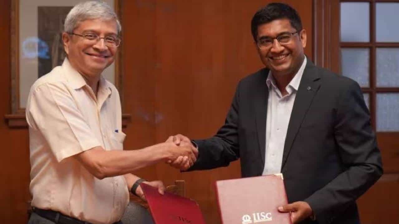 ಸಸ್ಟೈನಬಲ್ ಮೊಬಿಲಿಟಿ ರಿಸರ್ಚ್ಗಾಗಿ ಐಐಎಸ್ಸಿ, ಮರ್ಸಿಡಿಸ್ ಬೆಂಜ್ ಕೈ ಜೋಡಿಸಿವೆ ಸಸ್ಟೈನಬಲ್ ಮೊಬಿಲಿಟಿ ರಿಸರ್ಚ್ಗಾಗಿ ಐಐಎಸ್ಸಿ, ಮರ್ಸಿಡಿಸ್ ಬೆಂಜ್ ಕೈ ಜೋಡಿಸಿವೆ
