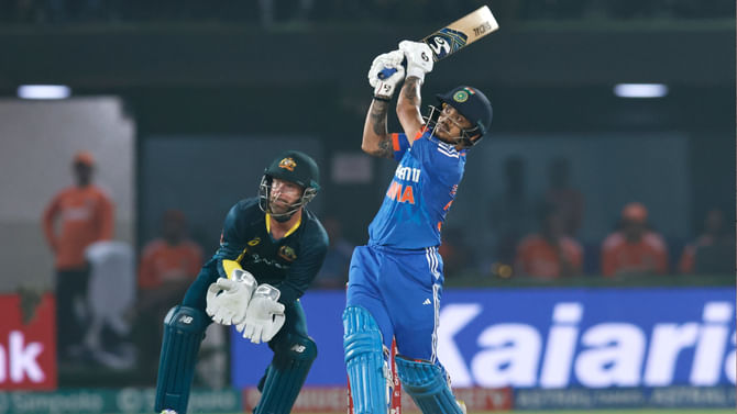 ಆಸೀಸ್ ವಿರುದ್ಧ ಅಬ್ಬರಿಸಿ ಪಂತ್ ದಾಖಲೆ ಮುರಿದ ಕಿಶನ್..!