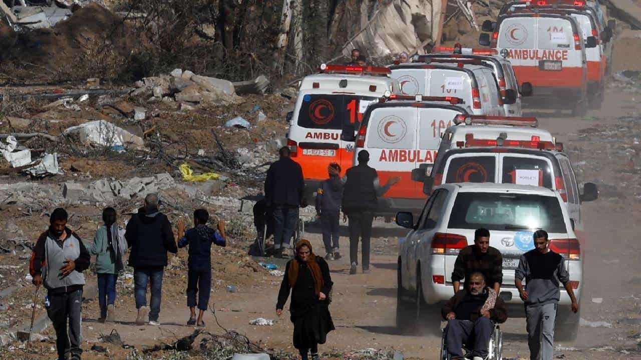 Israel Hamas Conflict: ಇಂದು 17 ಇಸ್ರೇಲಿ ಒತ್ತೆಯಾಳುಗಳನ್ನು ಬಿಡುಗಡೆ ಮಾಡಿದ ಹಮಾಸ್ Israel Hamas Conflict: ಇಂದು 17 ಇಸ್ರೇಲಿ ಒತ್ತೆಯಾಳುಗಳನ್ನು ಬಿಡುಗಡೆ ಮಾಡಿದ ಹಮಾಸ್