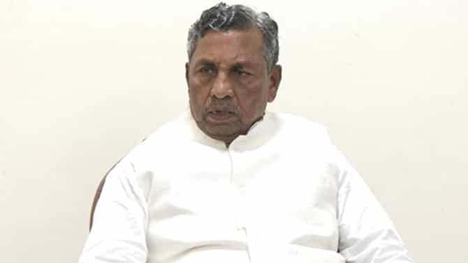 ಒಳ ಮೀಸಲಾತಿ: ತಮ್ಮದೇ ಶಾಸಕರ ಮನೆಗೆಮುತ್ತಿಗೆ ಹಾಕುವಂತೆ ಸಚಿವ ಮುನಿಯಪ್ಪ ಕರೆ
