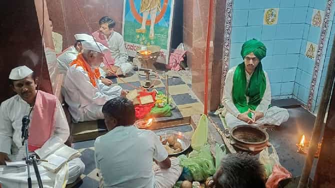 ಗೊಂದಲ ಸರಿಪಡಿಸಿಕೊಳ್ಳದಿದ್ದರೆ ಸರ್ಕಾರಕ್ಕೆ ಕಂಟಕ:ಕೊಡೇಕಲ್ ಬಸವಣ್ಣನ ಭವಿಷ್ಯ