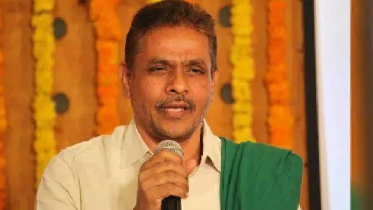 ಡಿ.4ರಂದು ಅಧಿವೇಶನದ ಮೊದಲ ದಿನವೇ ಬೆಳಗಾವಿ ಸುವರ್ಣಸೌಧಕ್ಕೆ ಮುತ್ತಿಗೆ: ಕೊಡಿಹಳ್ಳಿ ಚಂದ್ರಶೇಖರ್ ಡಿ.4ರಂದು ಅಧಿವೇಶನದ ಮೊದಲ ದಿನವೇ ಬೆಳಗಾವಿ ಸುವರ್ಣಸೌಧಕ್ಕೆ ಮುತ್ತಿಗೆ: ಕೊಡಿಹಳ್ಳಿ ಚಂದ್ರಶೇಖರ್