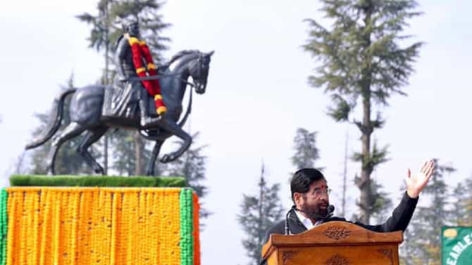 ಭಾರತ-ಪಾಕ್ ಗಡಿಯಲ್ಲಿ ಛತ್ರಪತಿ ಶಿವಾಜಿಯ ಅಶ್ವಾರೋಹಿ ಪ್ರತಿಮೆ ಅನಾವರಣ
