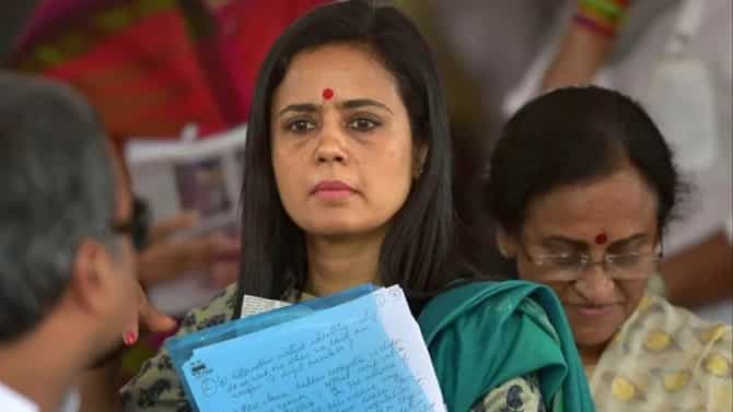 ಟಿಎಂಸಿ ಸಂಸದೆ ಮಹುವಾ ಮೊಯಿತ್ರಾ ಉಚ್ಚಾಟನೆಗೆ ನೈತಿಕ ಸಮಿತಿ ಶಿಫಾರಸು