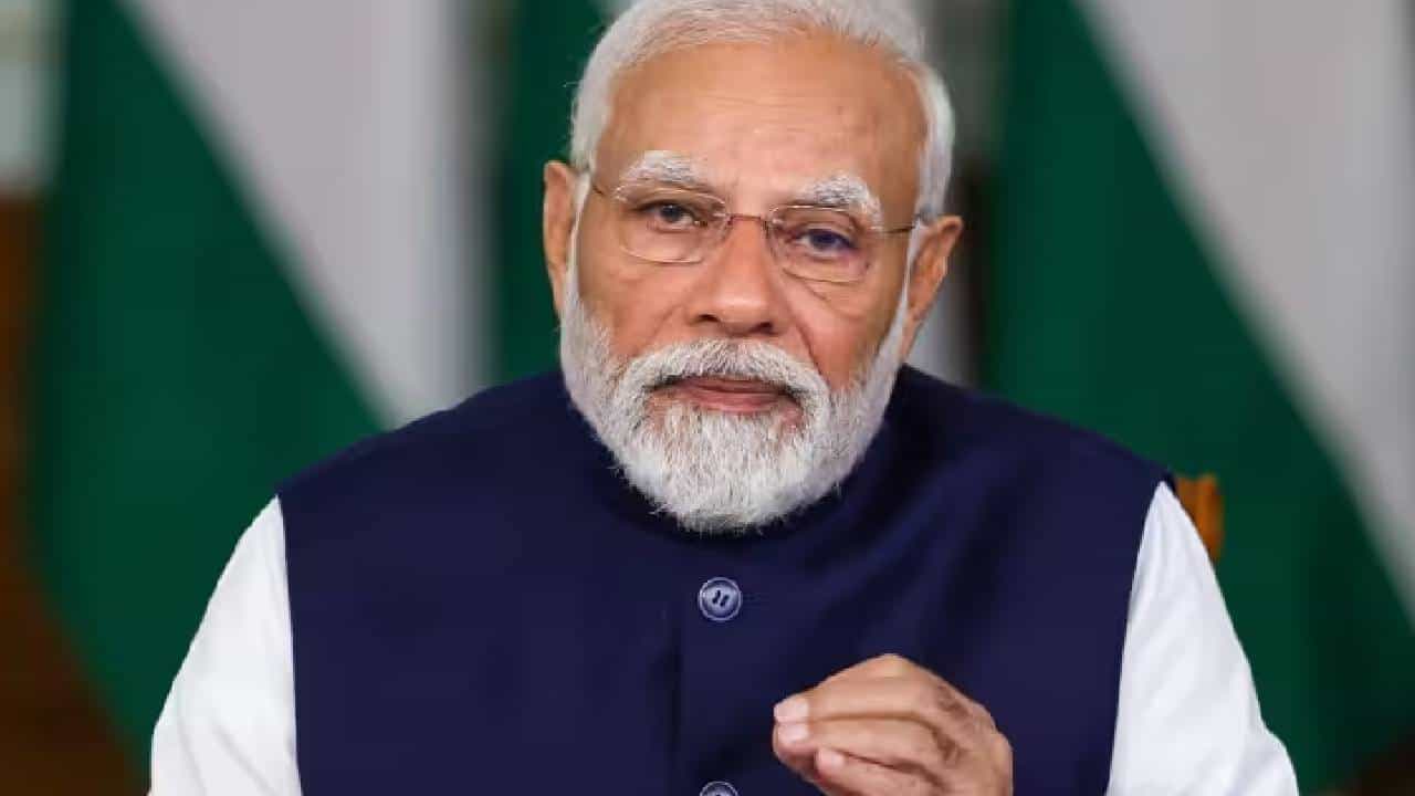 Viksit Bharat Sankalp Yatra: ಸರ್ಕಾರಕ್ಕೆ ಪ್ರಚಾರ ಮುಖ್ಯವಲ್ಲ, ಕಟ್ಟ ಕಡೆಯ ವ್ಯಕ್ತಿಯವರೆಗೂ ಯೋಜನೆ ತಲುಪುವುದು ಮುಖ್ಯ: ಮೋದಿ Viksit Bharat Sankalp Yatra: ಸರ್ಕಾರಕ್ಕೆ ಪ್ರಚಾರ ಮುಖ್ಯವಲ್ಲ, ಕಟ್ಟ ಕಡೆಯ ವ್ಯಕ್ತಿಯವರೆಗೂ ಯೋಜನೆ ತಲುಪುವುದು ಮುಖ್ಯ: ಮೋದಿ