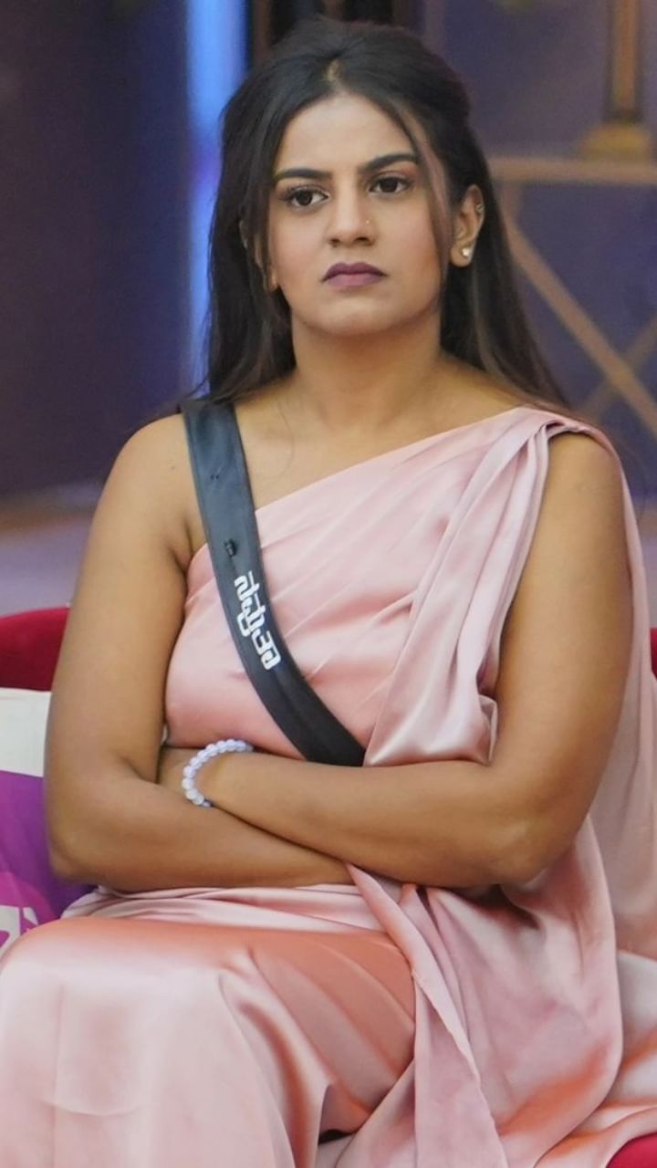 ಮುರಿಯಿತು ನಮ್ರತಾ-ವಿನಯ್ ಗೆಳೆತನ: ಕಾರಣ ಯಾರು?