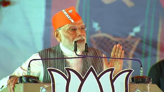 ನನ್ನನ್ನು ನಿಂದಿಸಲು ಸಣ್ಣ ಕಾರಣ ಸಿಕ್ಕರೂ ಕಾಂಗ್ರೆಸ್​ ಬಿಡುವುದಿಲ್ಲ: ಮೋದಿ