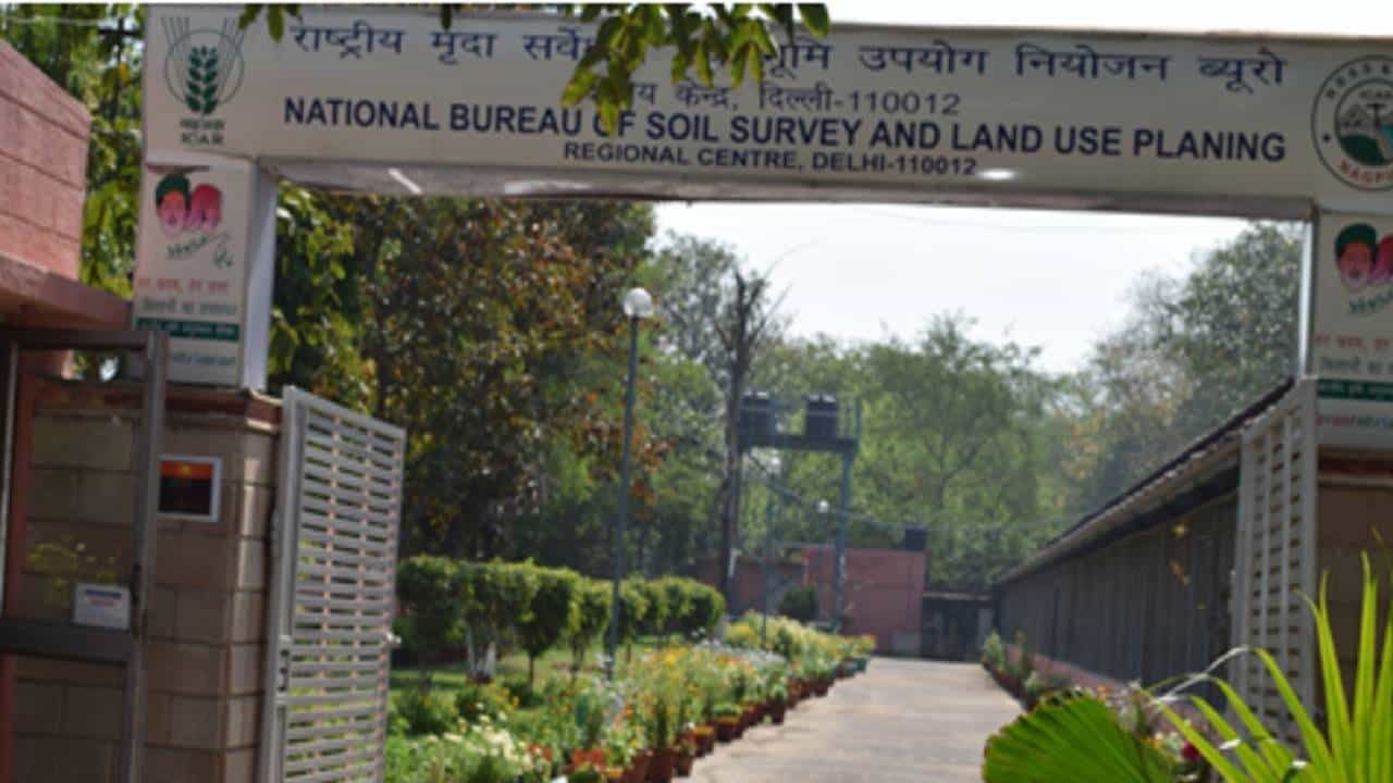 NBSSLUP Recruitment 2023: 1 ಕ್ಷೇತ್ರ LRI ಸಲಹೆಗಾರ ಹುದ್ದೆಗೆ ಅರ್ಜಿ ಸಲ್ಲಿಸಿ NBSSLUP Recruitment 2023: 1 ಕ್ಷೇತ್ರ LRI ಸಲಹೆಗಾರ ಹುದ್ದೆಗೆ ಅರ್ಜಿ ಸಲ್ಲಿಸಿ