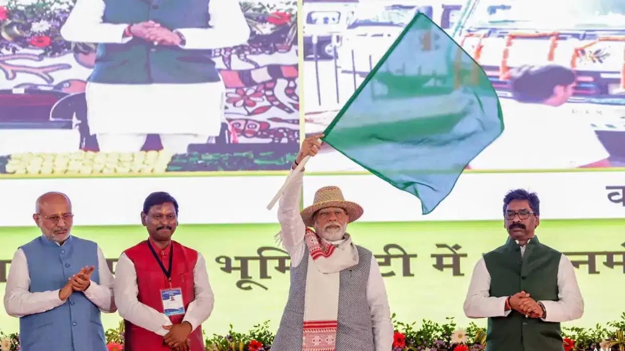 ಪ್ರಧಾನಿ ಮೋದಿ ಚಾಲ್ತಿ ನೀಡಿರುವ ವಿಕಸಿತ ಭಾರತ ಸಂಕಲ್ಪ ಯಾತ್ರೆ ವಿಶೇಷತೆಗಳು, ಅದರ ಪ್ರಯೋಜನಗಳು ಏನು?