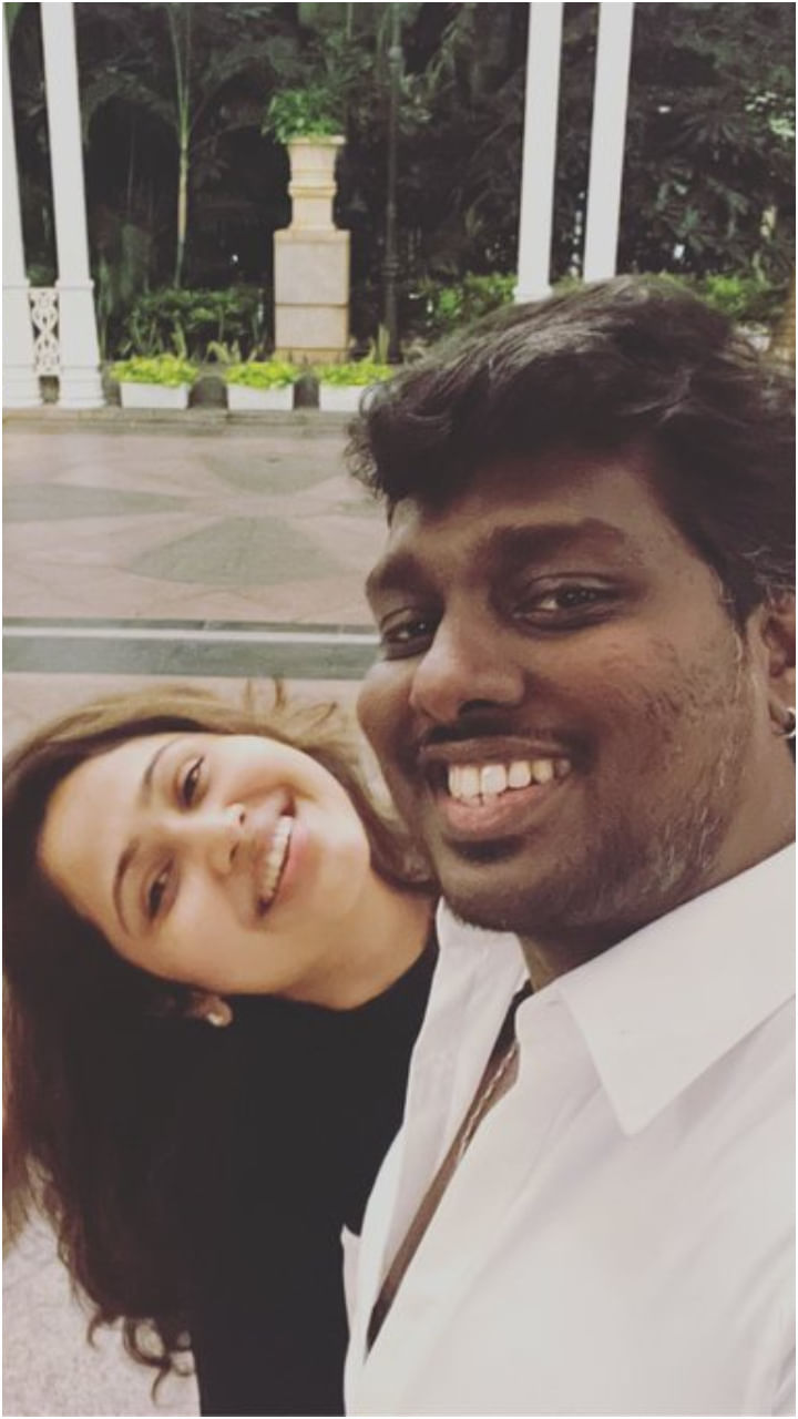 ಅಟ್ಲಿ ಮತ್ತು ಪ್ರಿಯಾ ದಂಪತಿ ಫೋಟೋಗಳು ವೈರಲ್​; ಆದರೆ ಕಮೆಂಟ್​ ಮಾಡುವಂತಿಲ್ಲ.