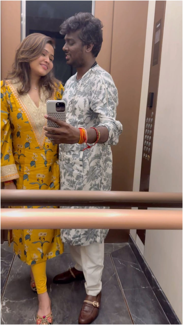 ಅಟ್ಲಿ ಮತ್ತು ಪ್ರಿಯಾ ದಂಪತಿ ಫೋಟೋಗಳು ವೈರಲ್​; ಆದರೆ ಕಮೆಂಟ್​ ಮಾಡುವಂತಿಲ್ಲ.