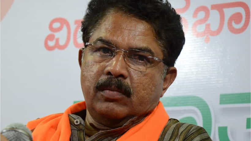 ಬಿಜೆಪಿ ನಾಯಕರು ಬರಗಾಲ ಎದುರಿಸುತ್ತಿರುವುದಕ್ಕೆ ಇದು ನಿದರ್ಶನ: ವಿಪಕ್ಷ ನಾಯಕರಾಗಿ ಆರ್.ಅಶೋಕ್ ಆಯ್ಕೆಗೆ ಕಾಂಗ್ರೆಸ್ ಲೇವಡಿ