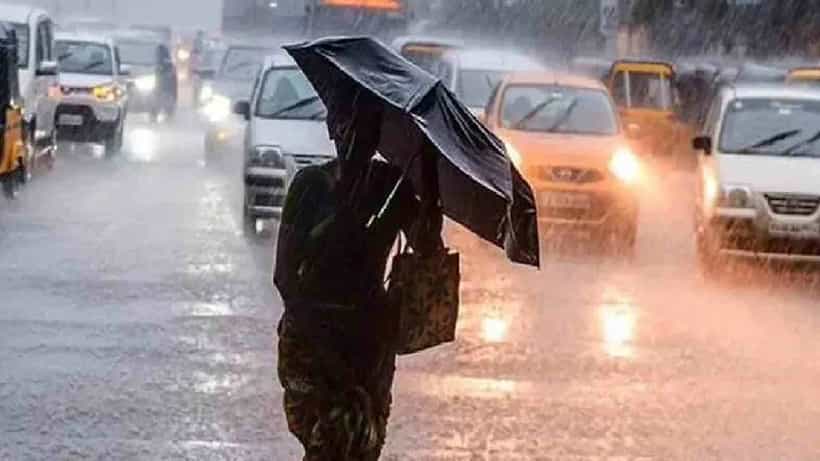 Karnataka Weather: ಬೆಂಗಳೂರು ಸೇರಿ ದಕ್ಷಿಣ ಒಳನಾಡಿನಲ್ಲಿ ಭಾರಿ ಮಳೆ ಸಾಧ್ಯತೆ, 3 ಜಿಲ್ಲೆಗಳಿಗೆ ಯೆಲ್ಲೋ ಅಲರ್ಟ್ ಘೋಷಣೆ