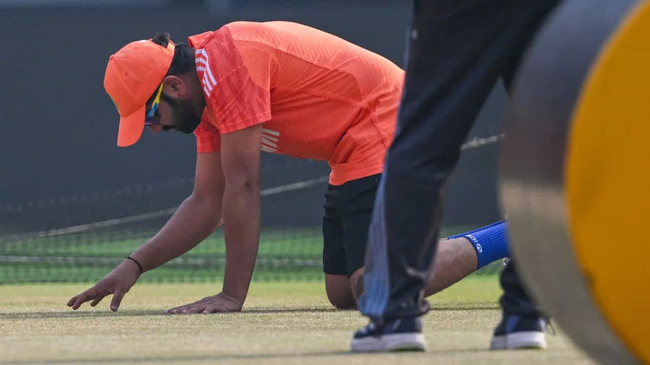 ಅಹಮದಾಬಾದ್ನಲ್ಲಿ ಎಷ್ಟು ರನ್ ಬಾರಿಸಿದರೆ ಗೆಲುವು ಖಚಿತ? ಮೋದಿ ಮೈದಾನದ ಪಿಚ್ ಹೇಗಿದೆ? ಅಹಮದಾಬಾದ್ನಲ್ಲಿ ಎಷ್ಟು ರನ್ ಬಾರಿಸಿದರೆ ಗೆಲುವು ಖಚಿತ? ಮೋದಿ ಮೈದಾನದ ಪಿಚ್ ಹೇಗಿದೆ?