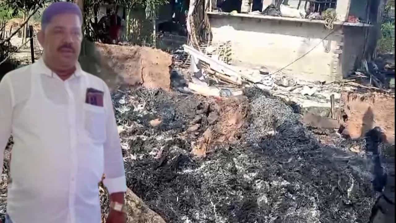 ಪಶ್ಚಿಮ ಬಂಗಾಳ: ಟಿಎಂಸಿ ನಾಯಕನನ್ನು ಗುಂಡಿಕ್ಕಿ ಹತ್ಯೆಗೈದ ದುಷ್ಕರ್ಮಿಗಳು; ಸಿಪಿಎಂ ಕಾರ್ಯಕರ್ತರ ಮನೆಗೆ ಬೆಂಕಿ ಪಶ್ಚಿಮ ಬಂಗಾಳ: ಟಿಎಂಸಿ ನಾಯಕನನ್ನು ಗುಂಡಿಕ್ಕಿ ಹತ್ಯೆಗೈದ ದುಷ್ಕರ್ಮಿಗಳು; ಸಿಪಿಎಂ ಕಾರ್ಯಕರ್ತರ ಮನೆಗೆ ಬೆಂಕಿ
