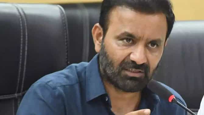 ಕಾರ್ಮಿಕ ಇಲಾಖೆ ಸಚಿವರ ಶಿಫಾರಸ್ಸಿಗಿಲ್ಲ ಕಿಮ್ಮತ್ತು! ಸಂತೋಷ್ ಲಾಡ್ ಗರಂ