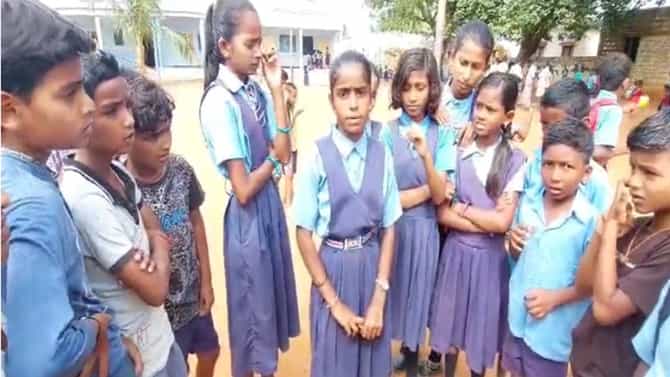 ಗದಗ: ತರಗತಿ ಬಹಿಷ್ಕರಿಸಿ ಶಾಲಾ ವಿದ್ಯಾರ್ಥಿಗಳ ಪ್ರತಿಭಟನೆ; ಯಾಕೆ ಗೊತ್ತಾ?