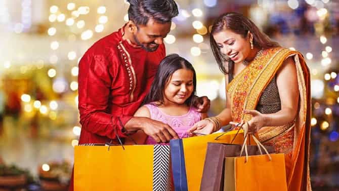 ನಿಮ್ಮ ರಾಶಿಯನ್ನು ಆಧರಿಸಿ ದೀಪಾವಳಿಗಾಗಿ ಶಾಪಿಂಗ್ ಮಾರ್ಗದರ್ಶಿ